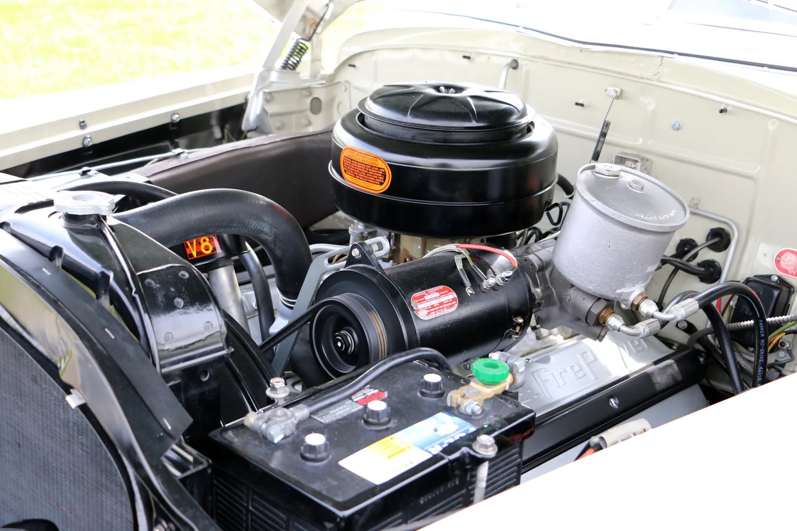 Chrysler_Imperial_6_generation__Cabrio__3.jpg