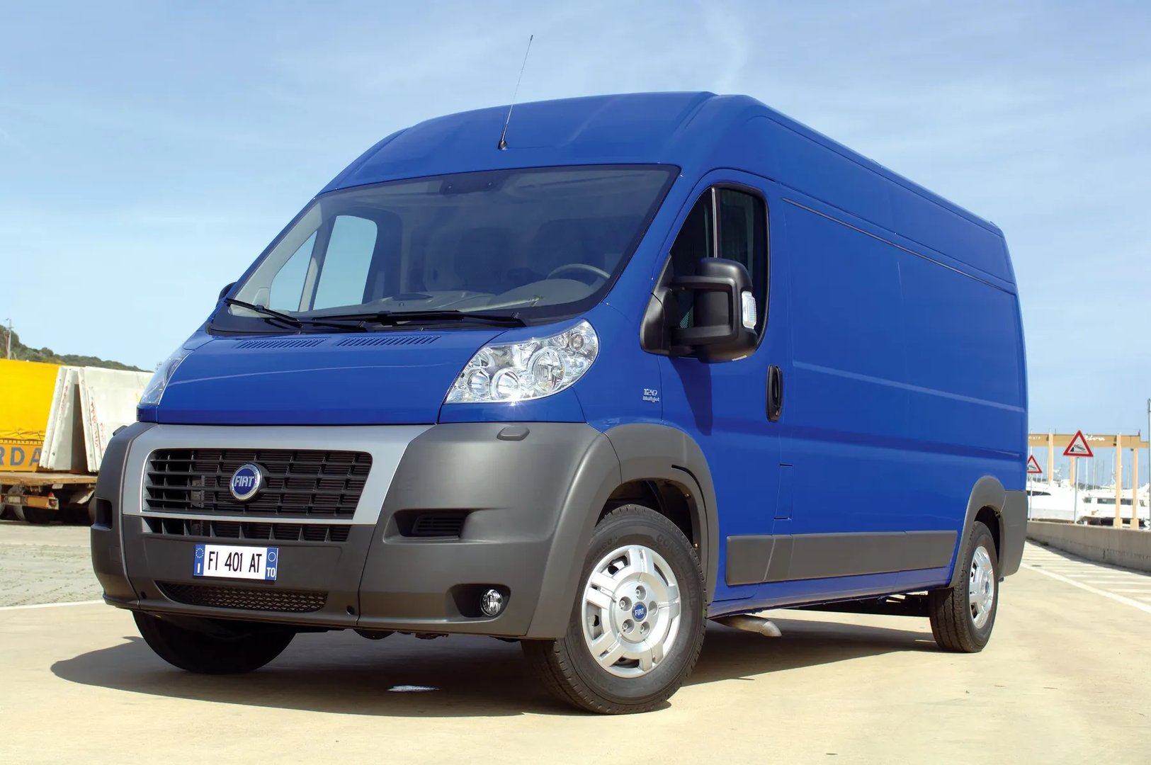 Fiat_Ducato_3_generation__Van_Long__5.jpg