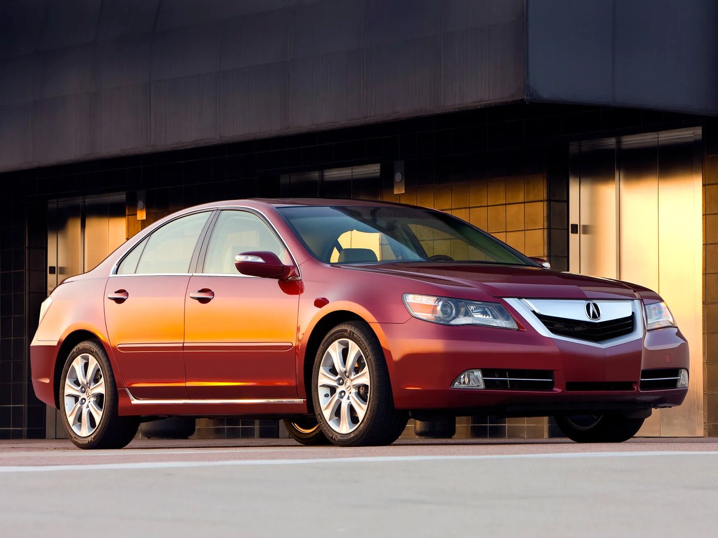 Acura_RL_2_generation_restyling__Sedan__8.jpg