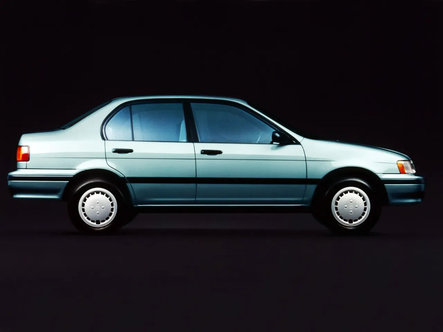 Toyota_Tercel_4_generation__Sedan__3.jpg