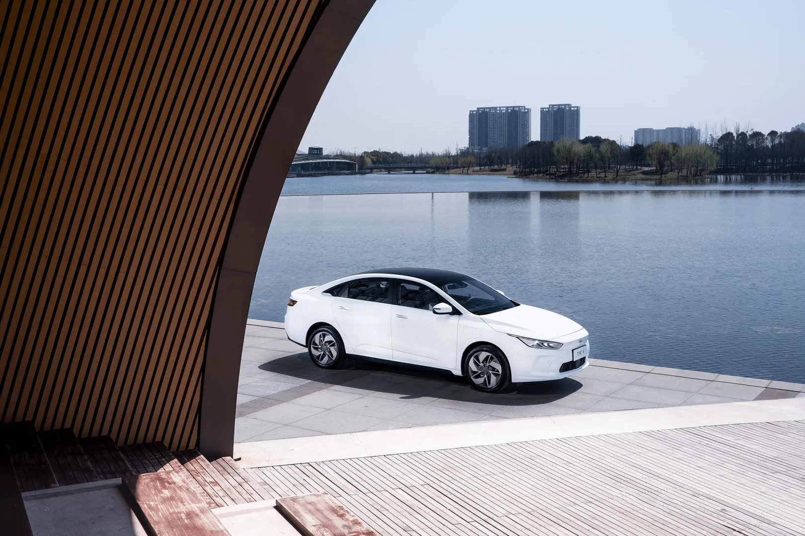 geometry_A_1_generation__Sedan__8.jpg