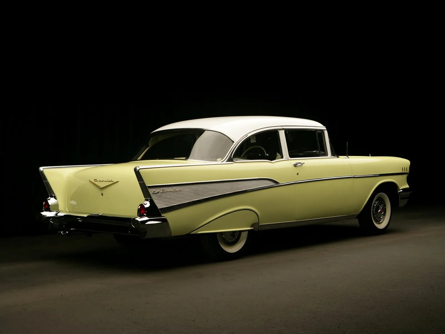 Chevrolet_Bel_Air_2_generation__Sedan_2-doors__1.jpg