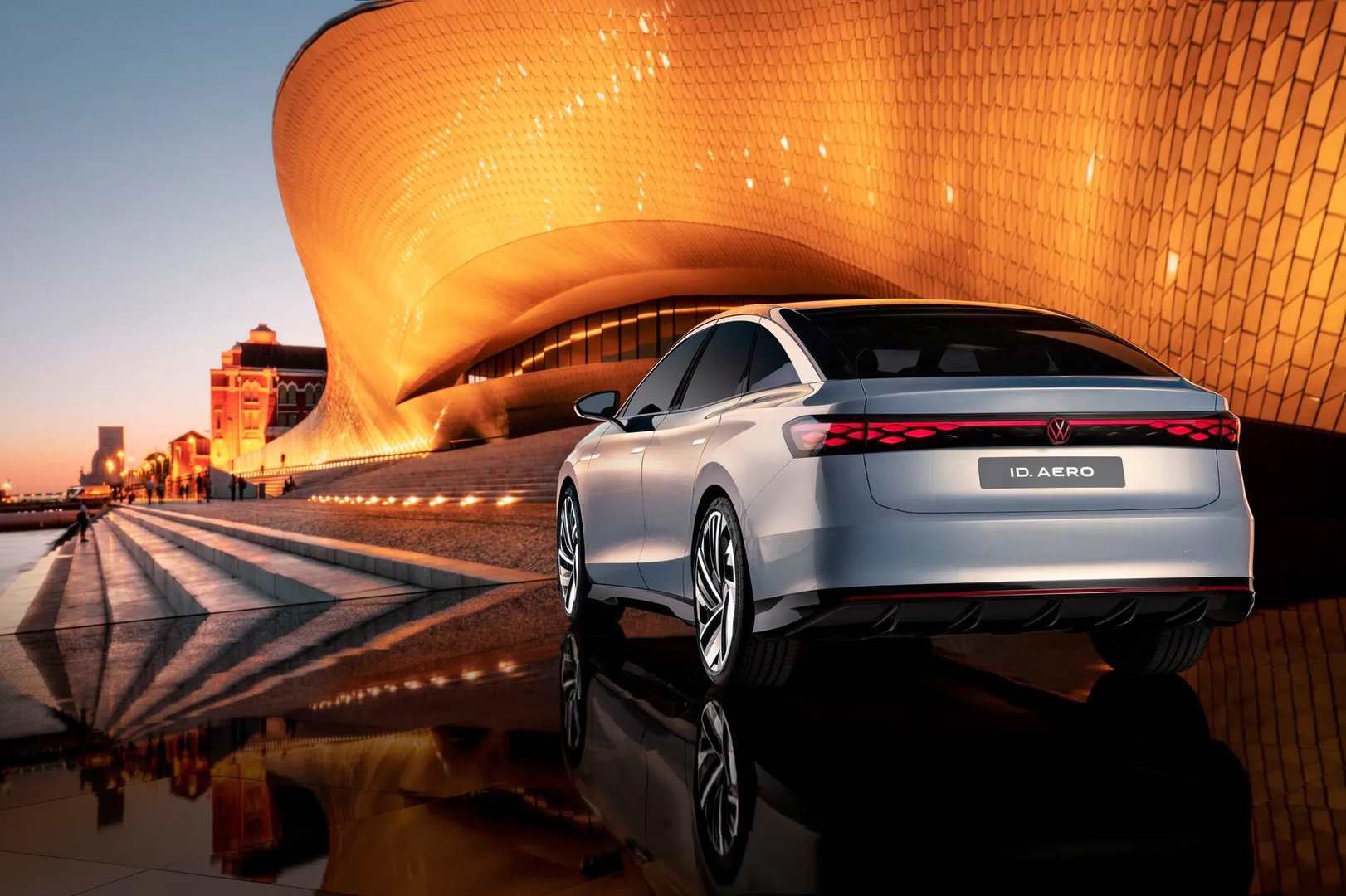 Volkswagen_ID._Aero_1_generation__Sedan__3.jpg