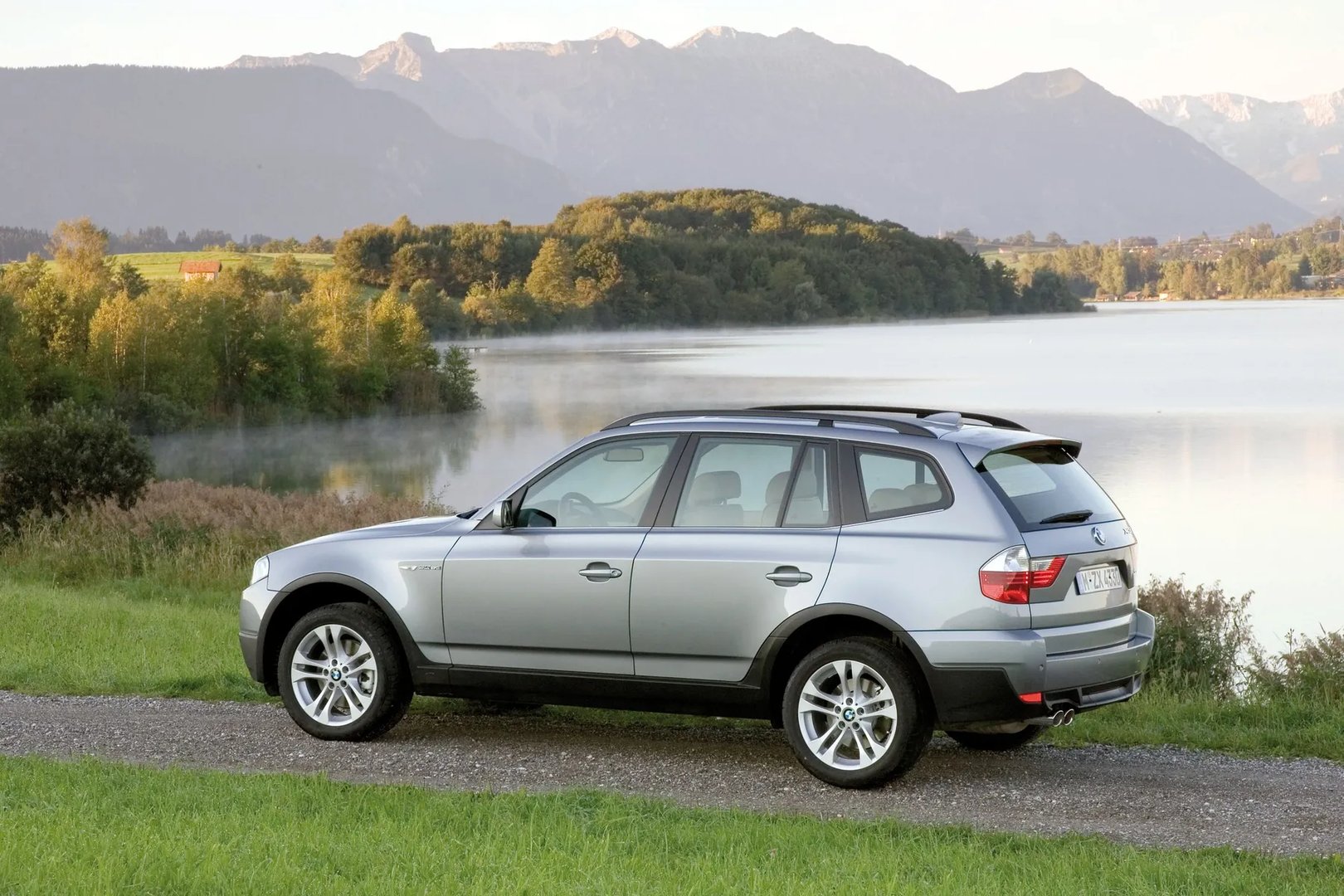 BMW_X3_1_generation_restyling__SUV_5-doors__4.jpg