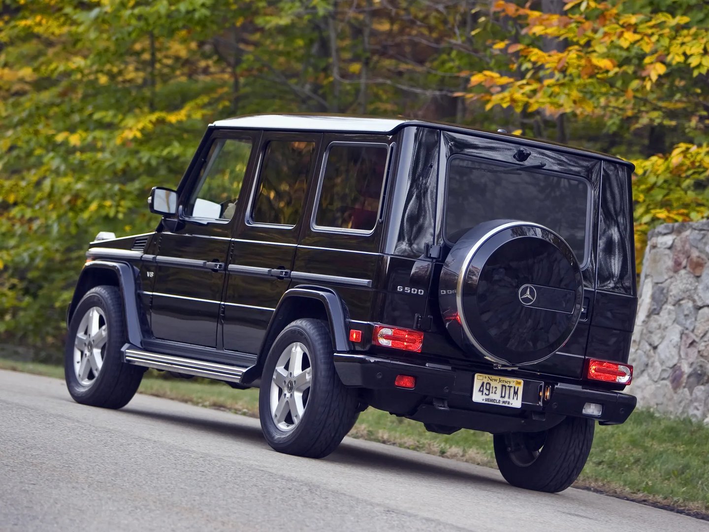 Mercedes_G-Class_2_generation_restyling_4__SUV_5-doors__3.jpg