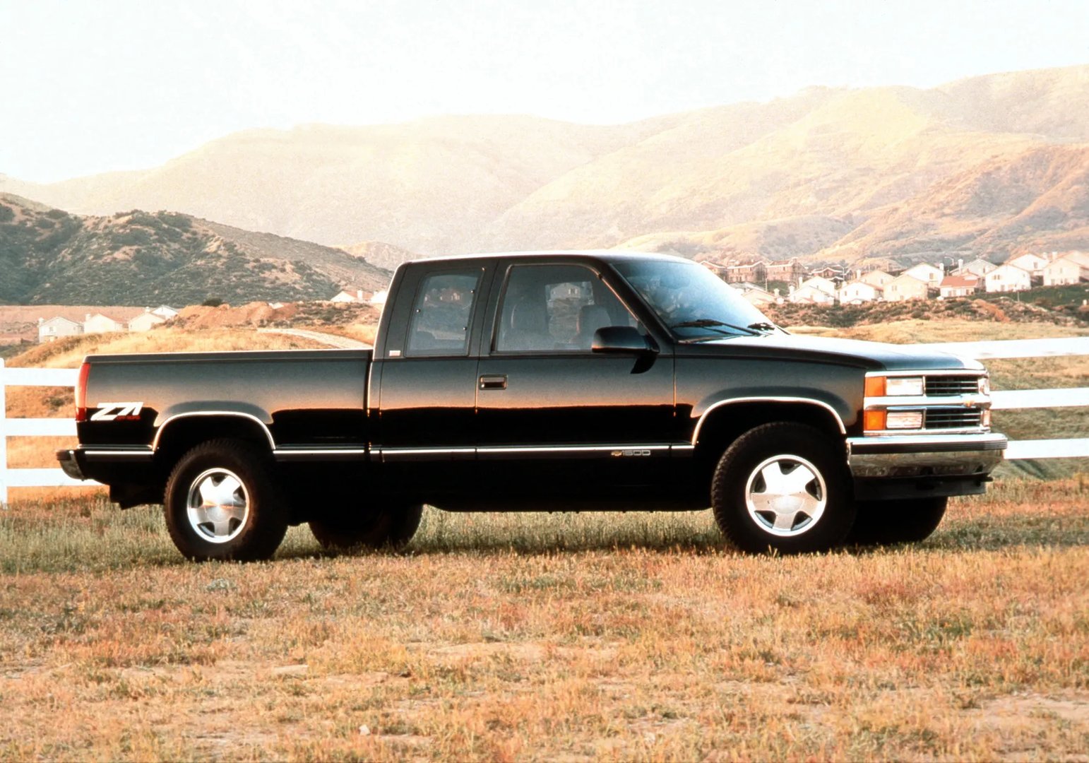 Chevrolet_C_K_4_generation__Pickup_1.5-cab__1.jpg