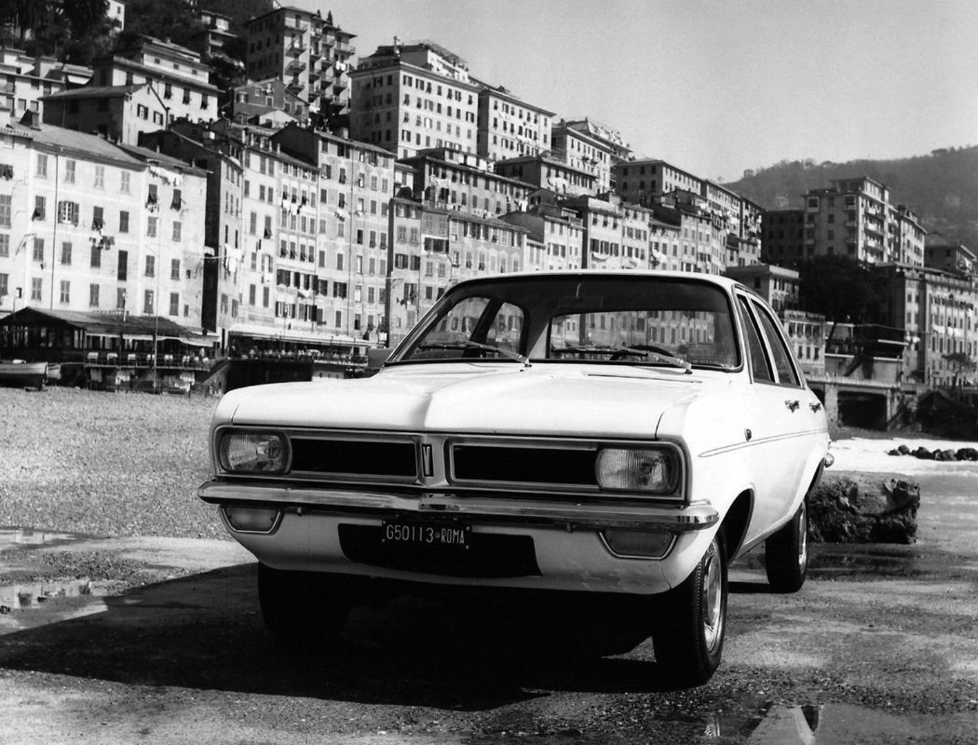 vauxhall_Viva_3_generation__Sedan__8.jpg