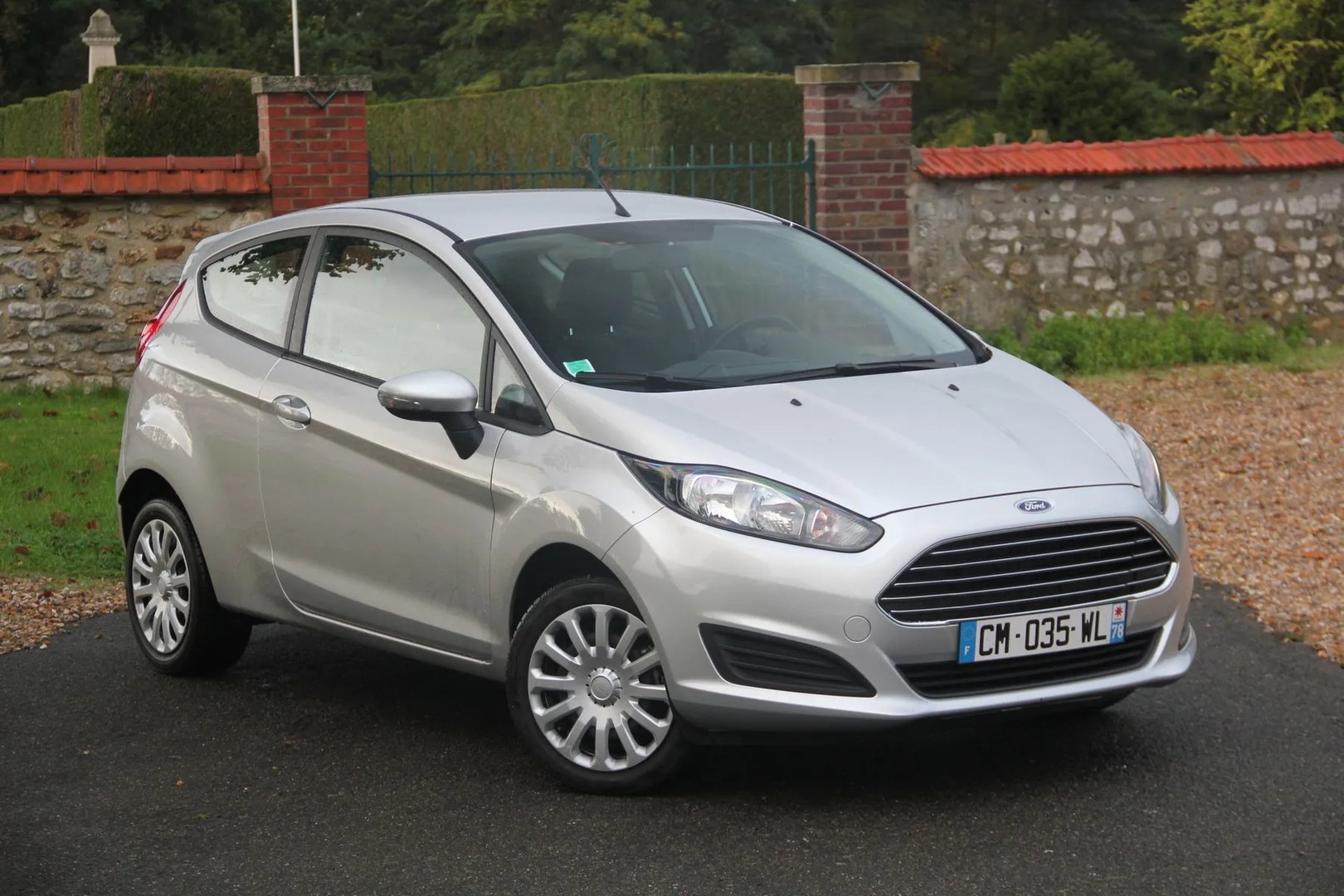 Ford_Fiesta_6_generation_restyling__Mini_3-doors__10.jpg