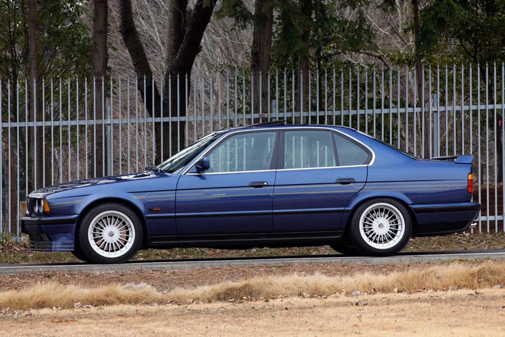 Alpina_B10_2_generation__Sedan__6.jpg