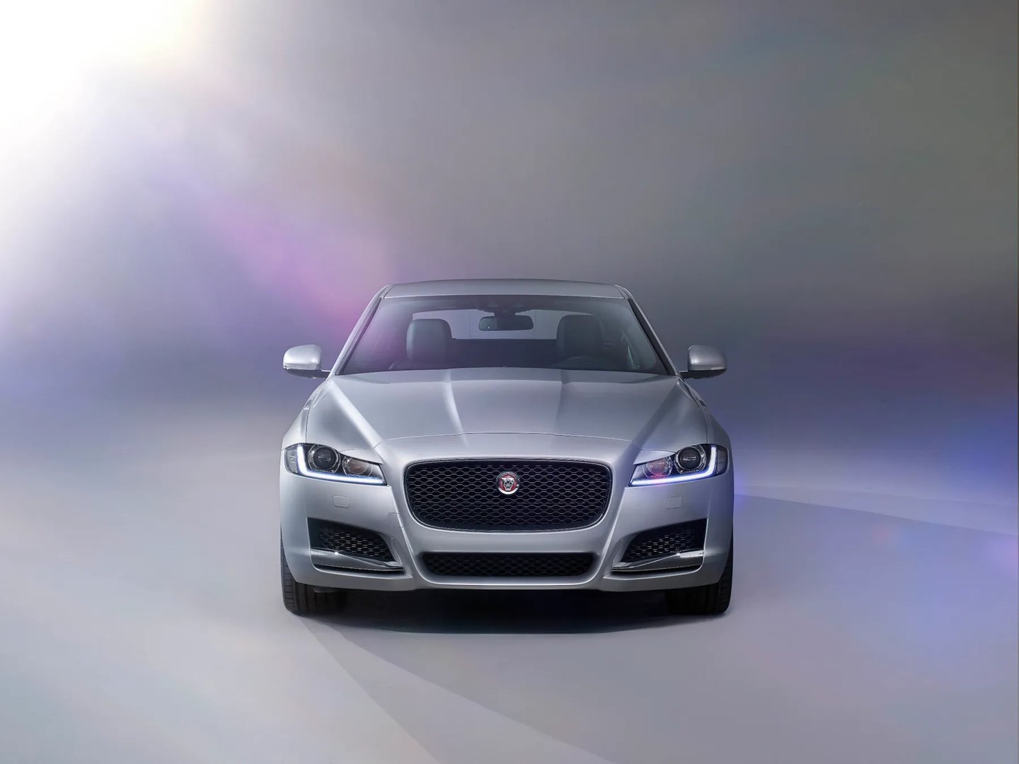 Jaguar_XF_2_generation__Sedan__11.jpg