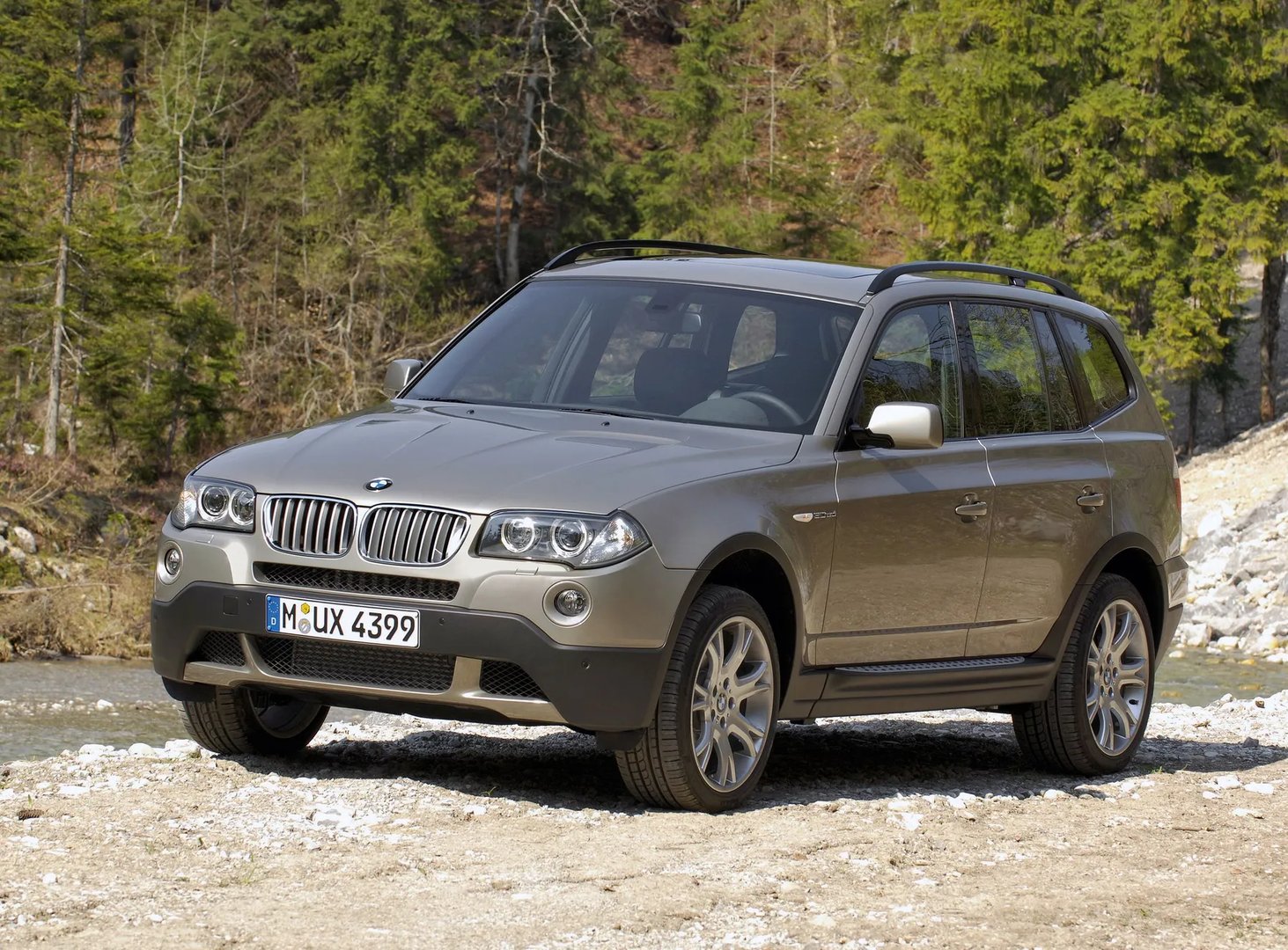 BMW_X3_1_generation_restyling__SUV_5-doors__12.jpg