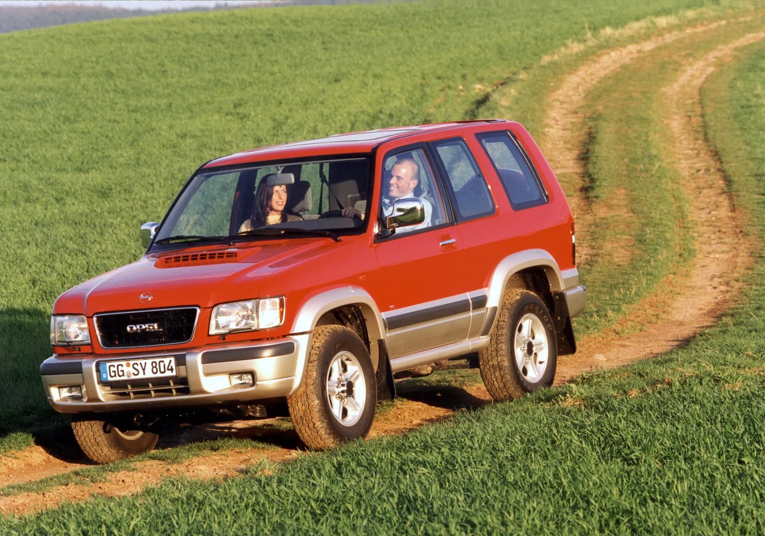 Opel_Monterey_1_generation_restyling__SUV_3-doors__6.jpg