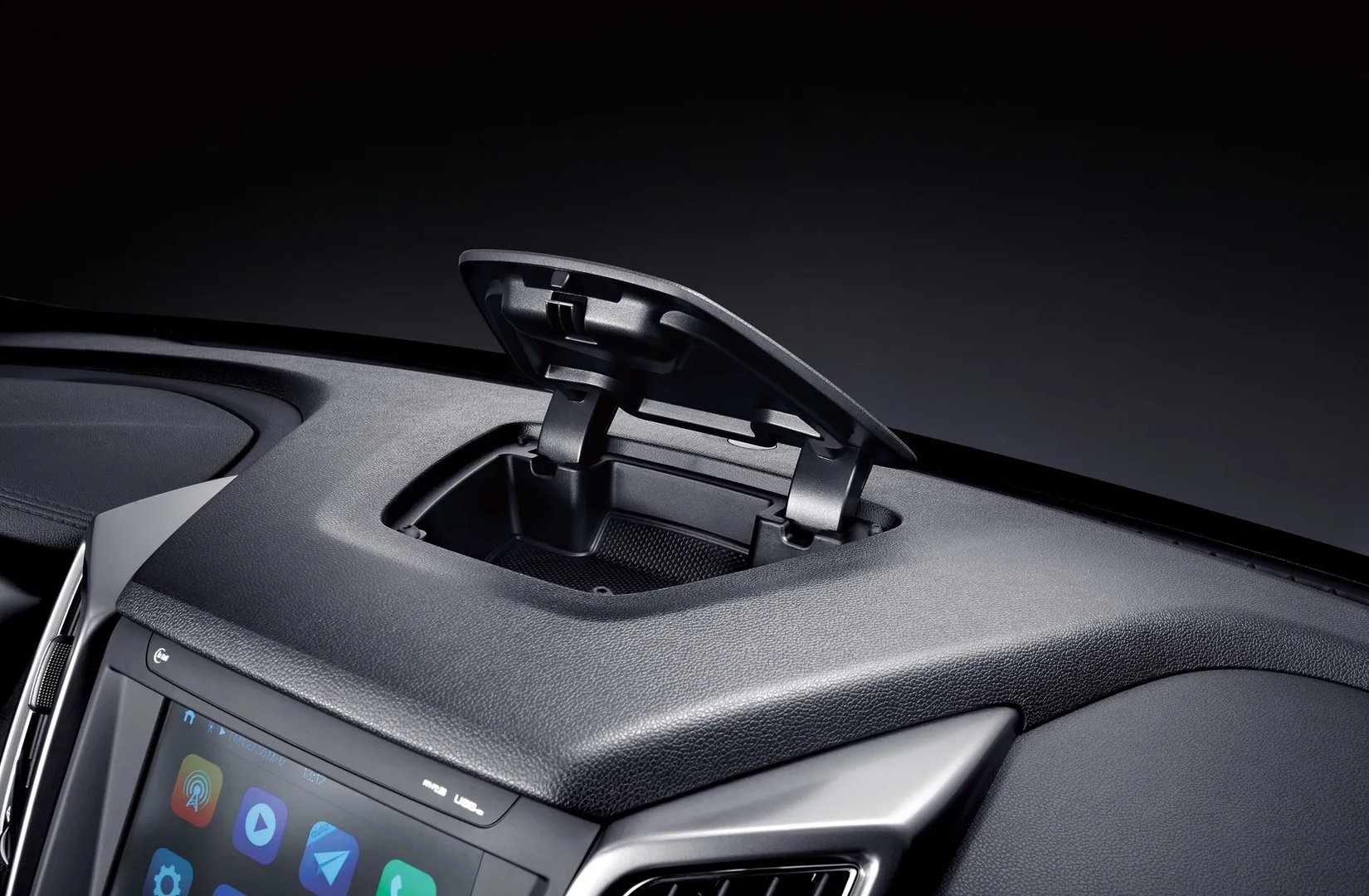 Changan_CS35_1_generation_restyling__SUV_5-doors__7.jpg