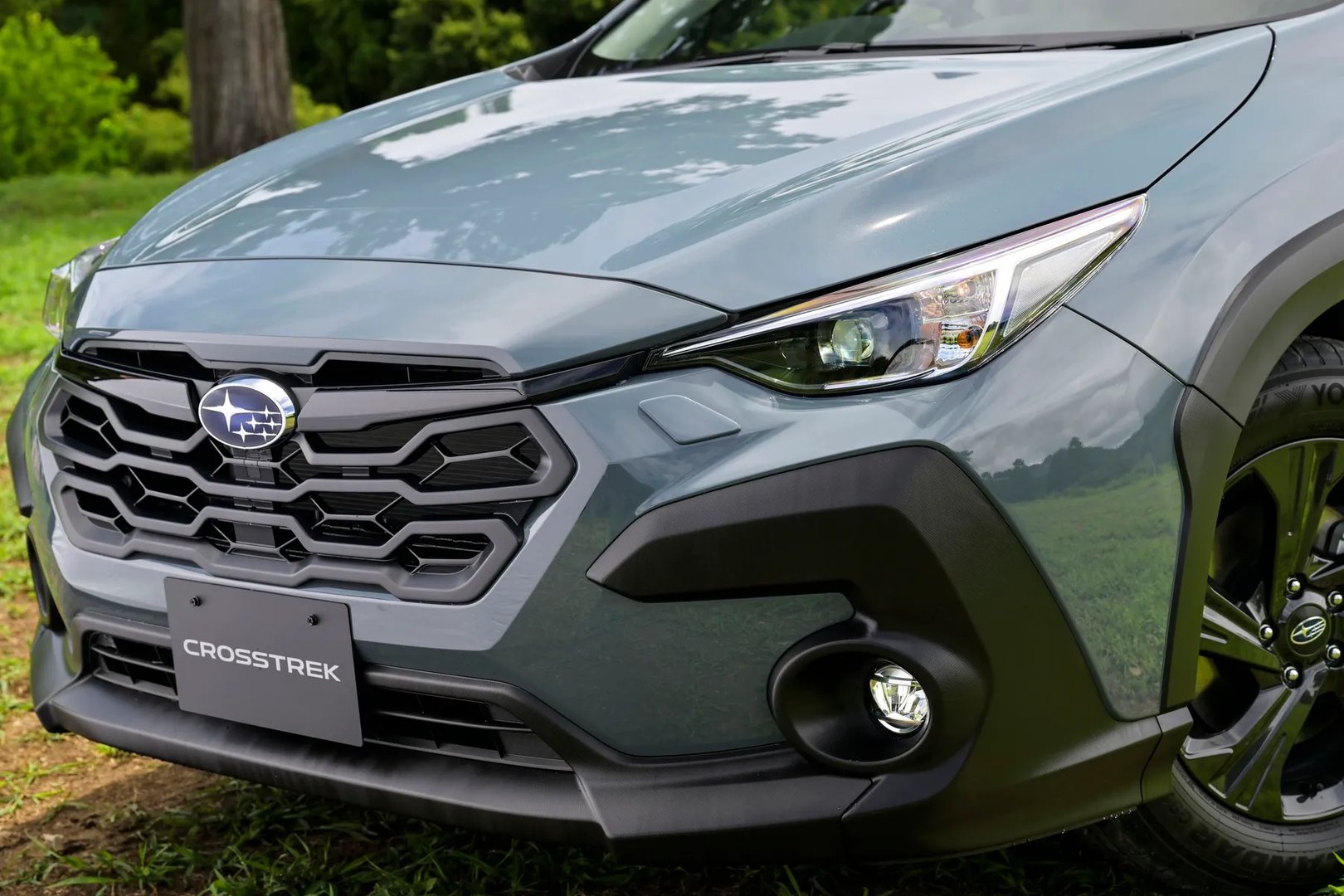 Subaru_Crosstrek_2_generation__SUV_5-doors__13.jpg