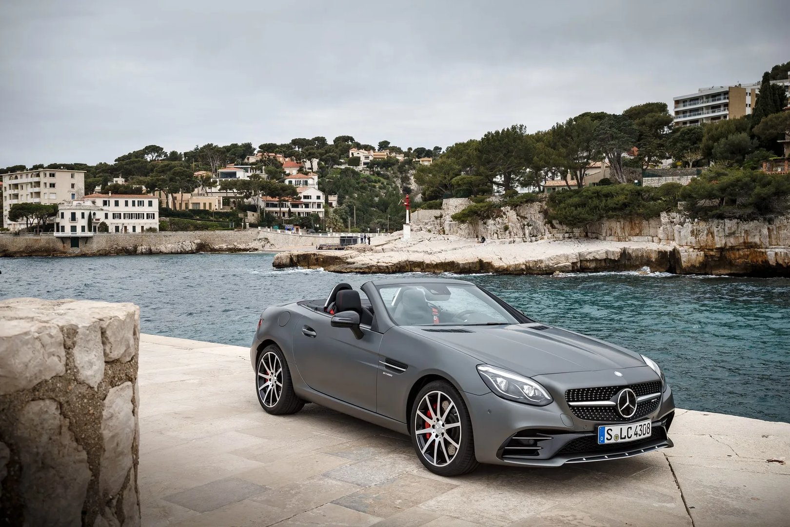 Mercedes_SLC_AMG_1_generation__Roadster__7.jpg