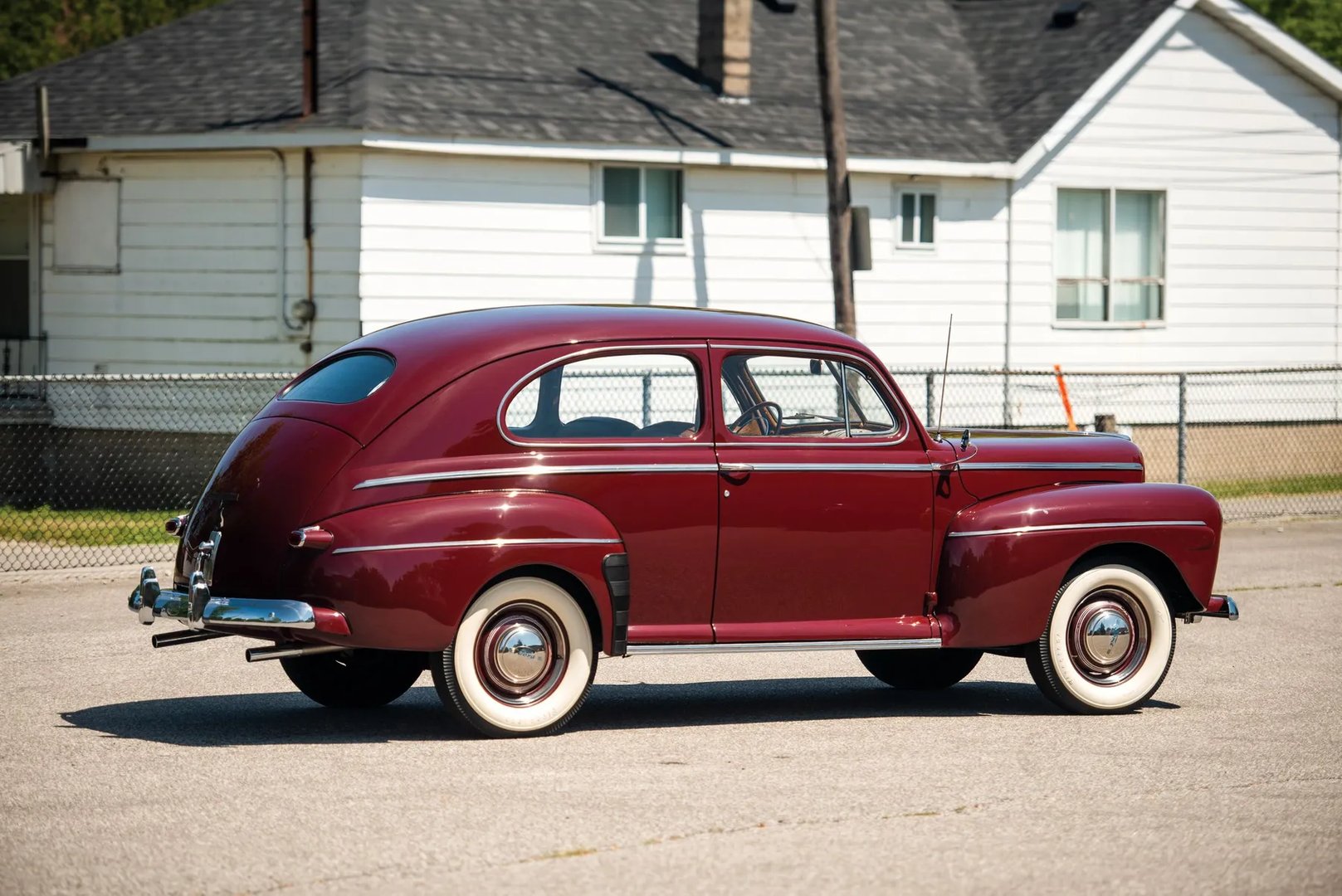 Ford_V8_3_generation__Sedan_2-doors__7.jpg