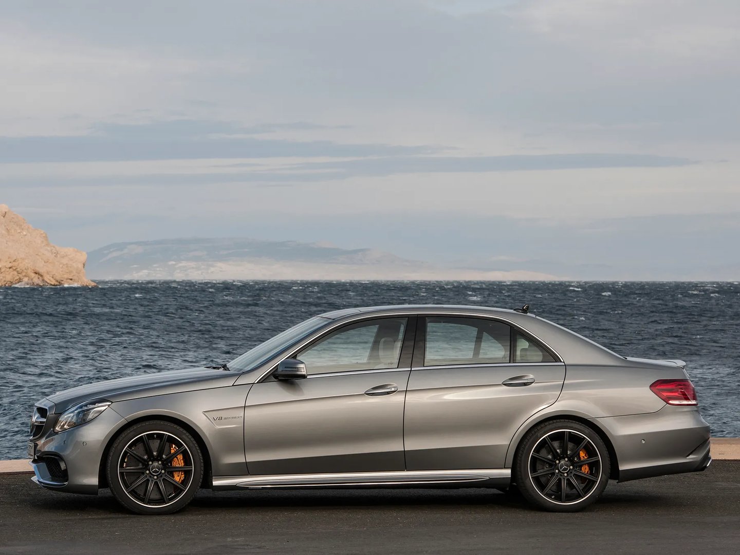 Mercedes_E-Class_AMG_4_generation_restyling__Sedan__5.jpg