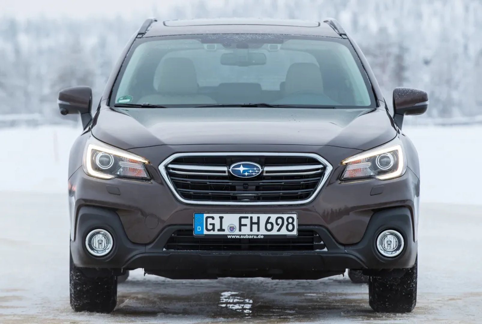Subaru_Outback_5_generation_restyling__Estate_5-door__10.jpg
