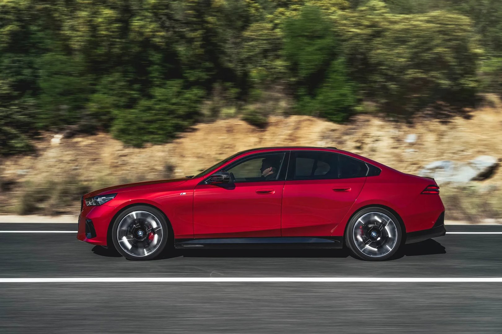 BMW_i5_1_generation__Sedan__9.jpg