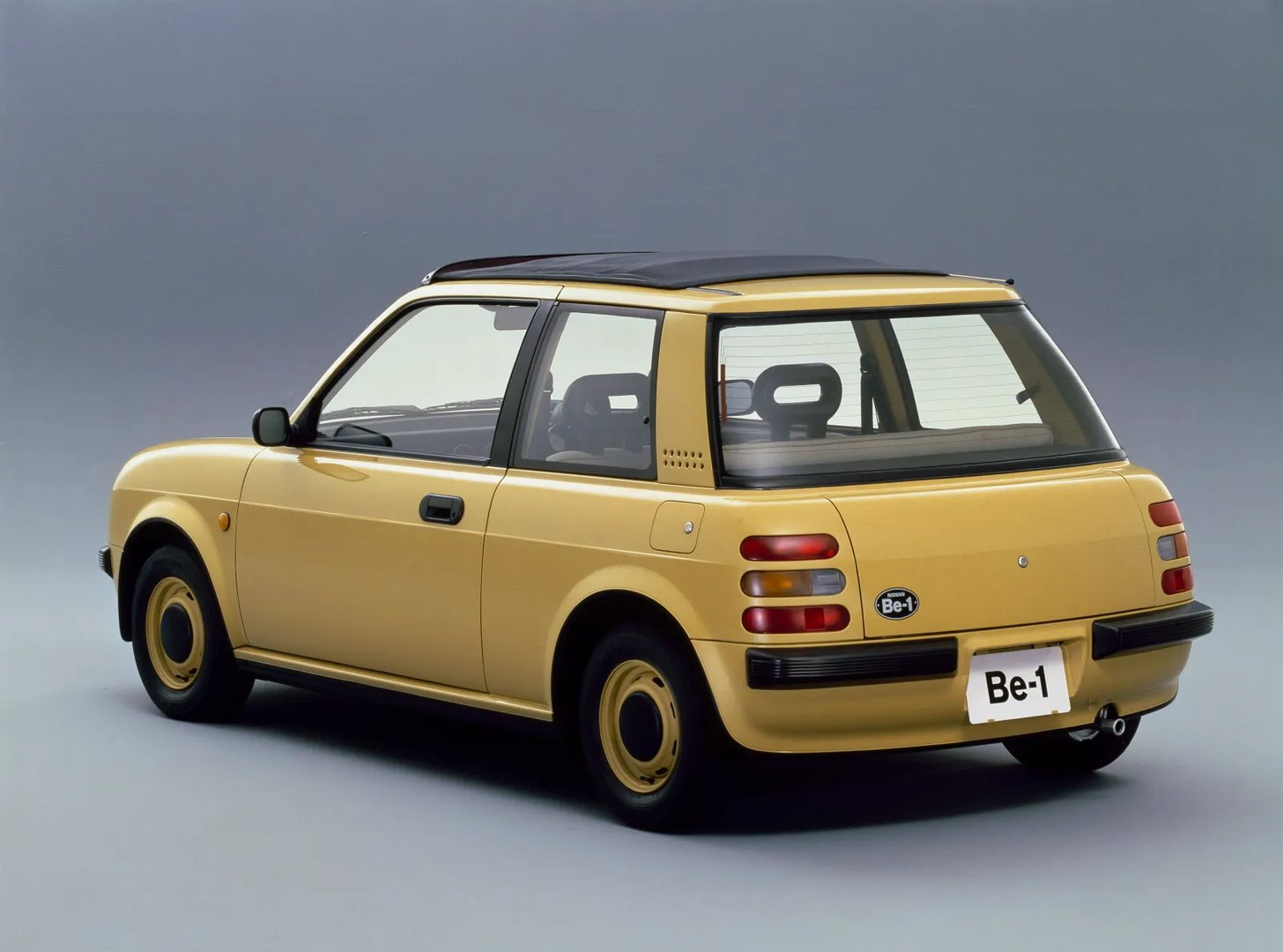 Nissan_BE-1_1_generation__Coupe__1.jpg