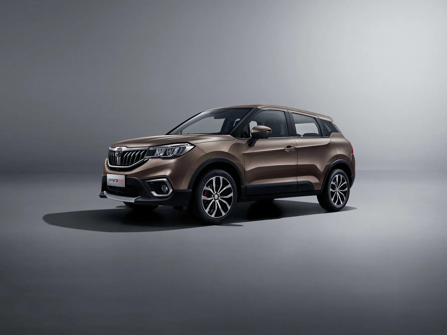 Brilliance_V3_1_generation_restyling__SUV_5-doors__6.jpg