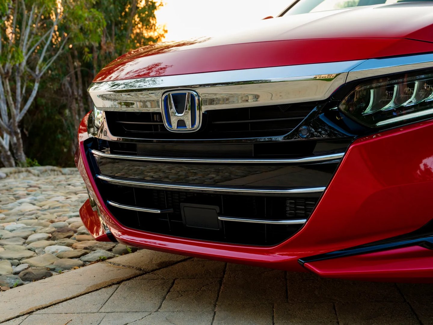 Honda_Accord_(USA)_10_generation_restyling__Sedan__9.jpg