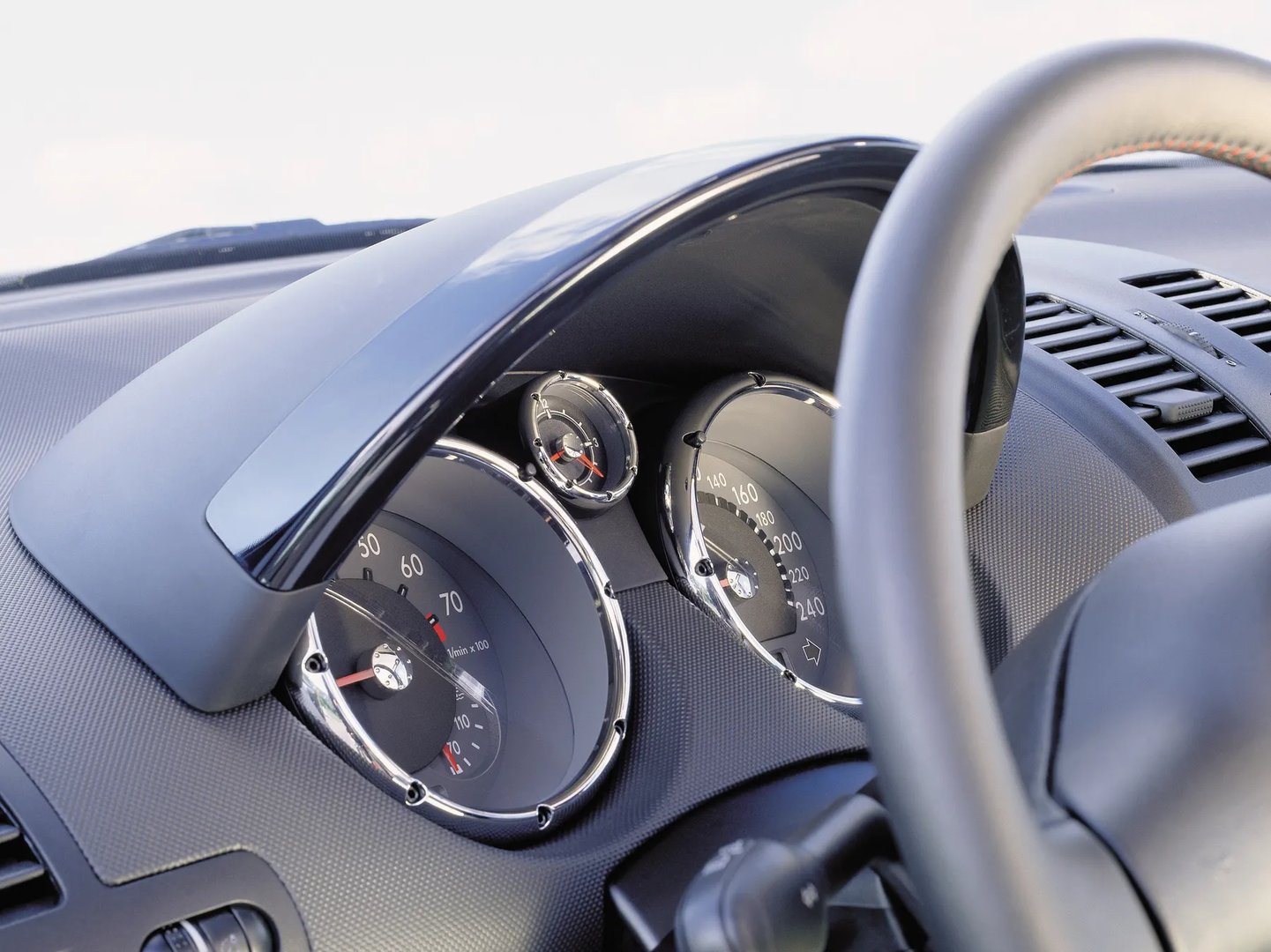 Volkswagen_Lupo_GTI_1_generation__Mini_3-doors__6.jpg