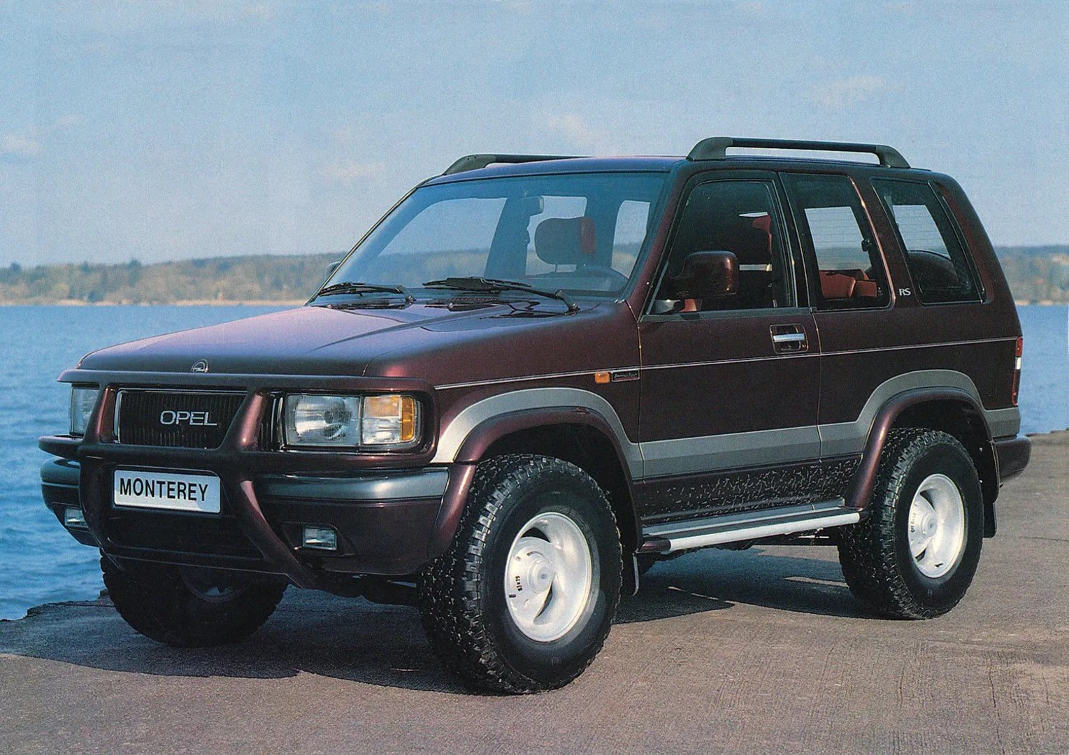 Opel_Monterey_1_generation__SUV_3-doors__1.jpg