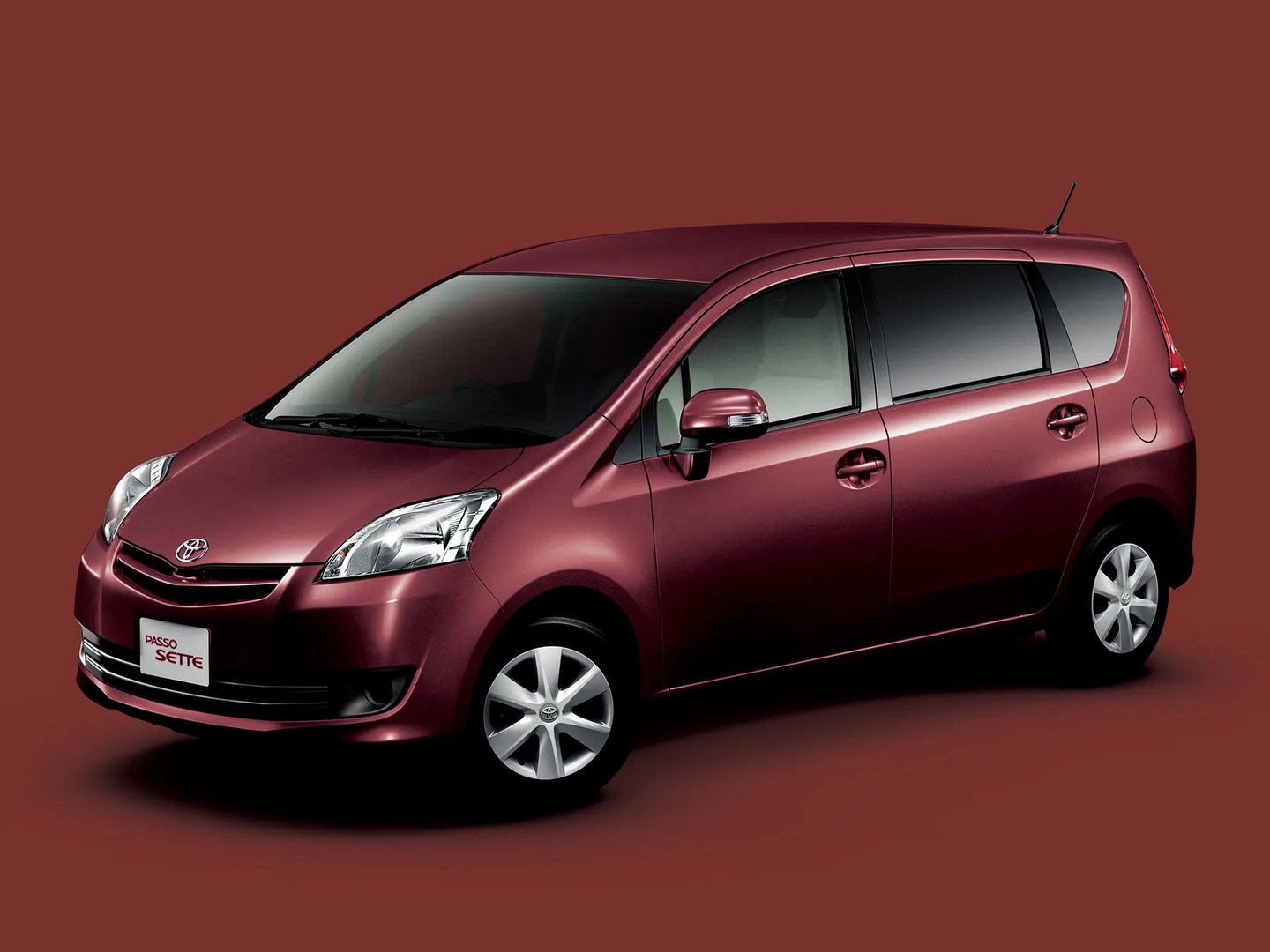 Toyota_Passo_Sette_1_generation__Compact_Van__6.jpg