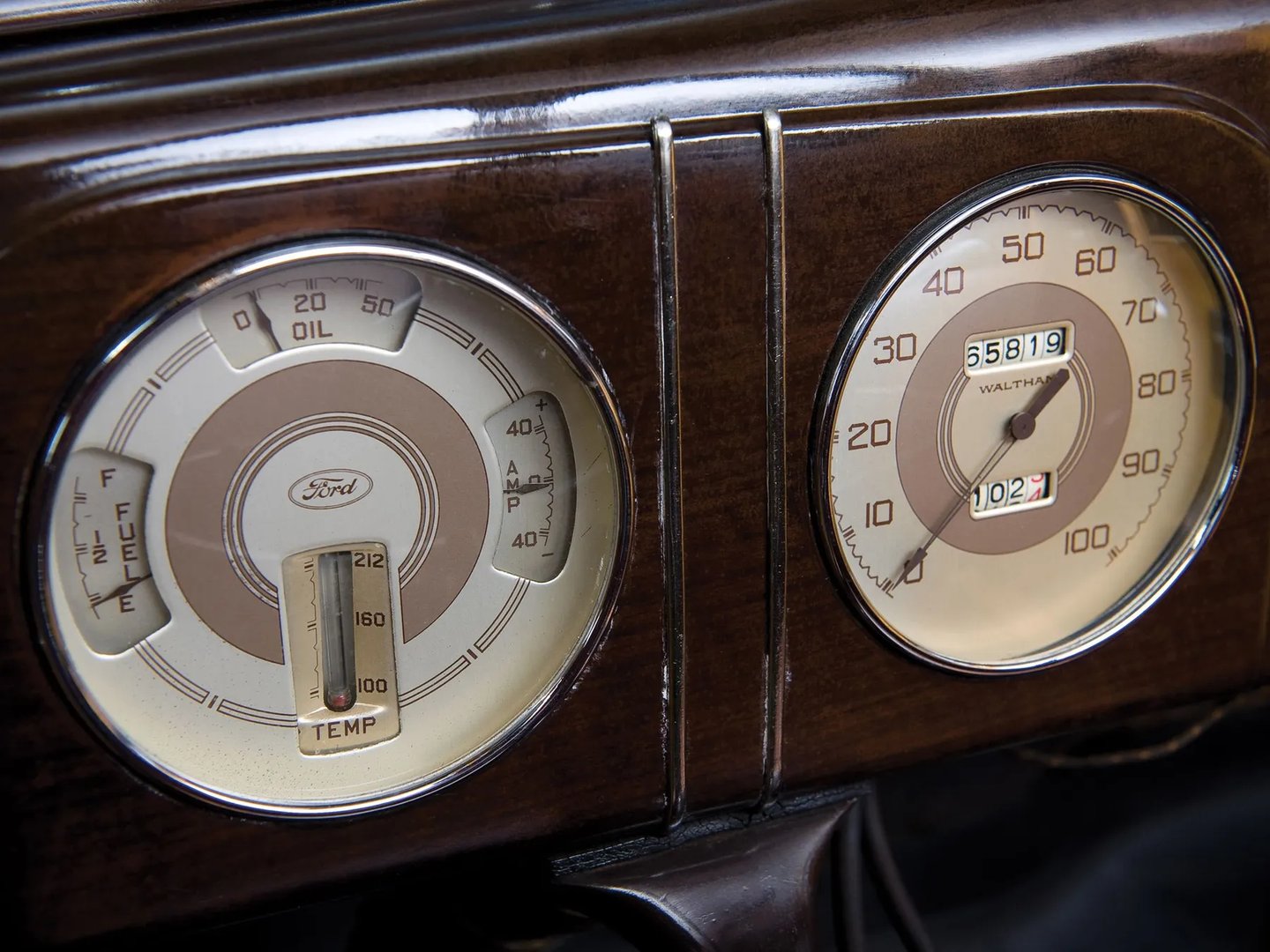 Ford_V8_2_generation__Estate_5-door__11.jpg