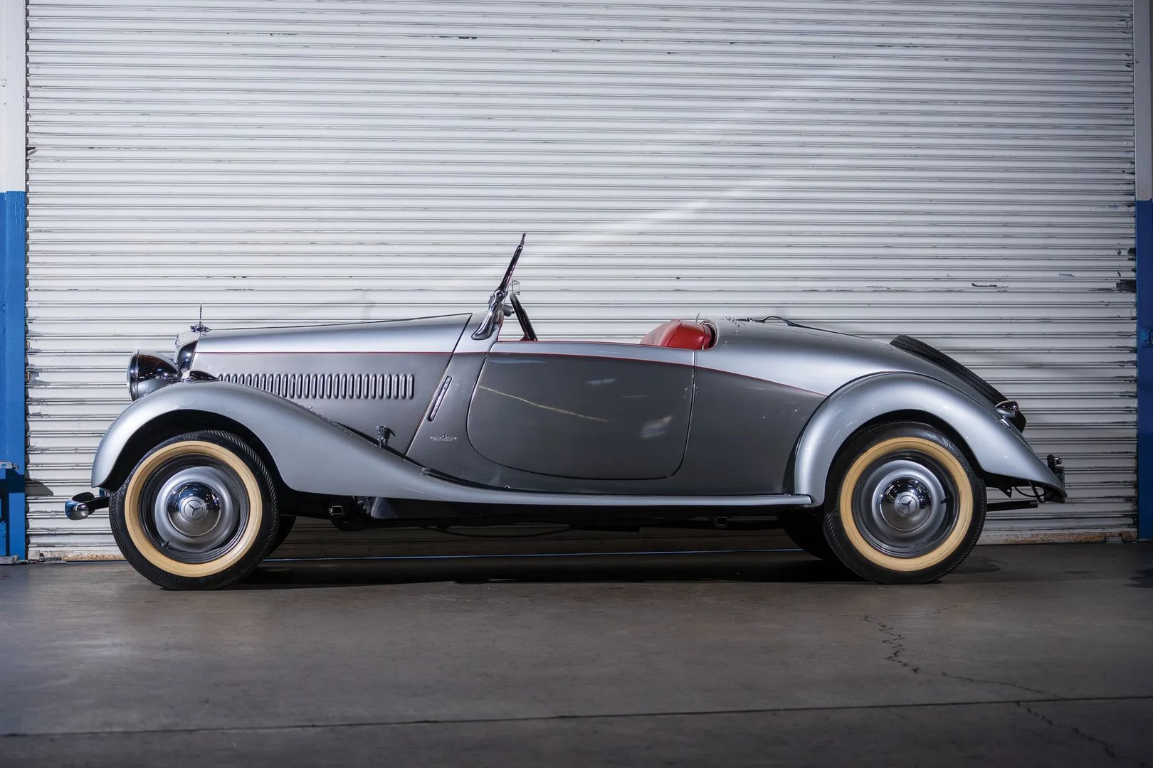 Mercedes_W136_1_generation__Roadster__10.jpg