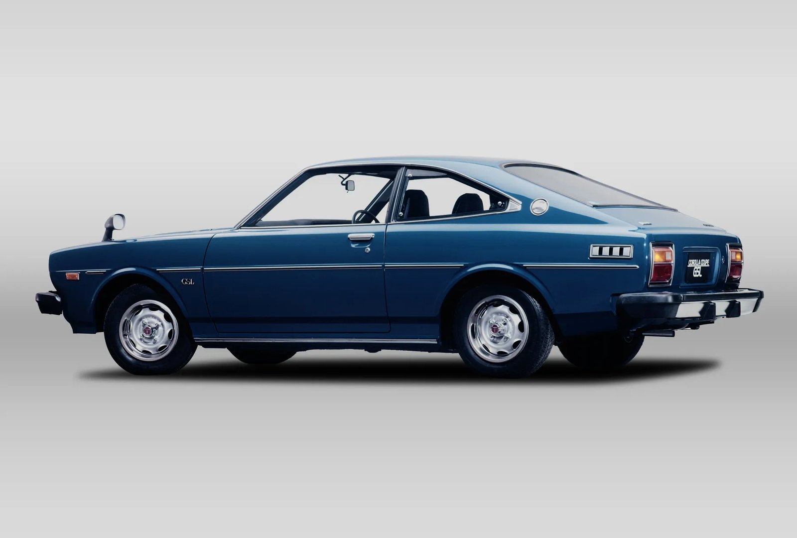 Toyota_Corolla_3_generation__Coupe__4.jpg