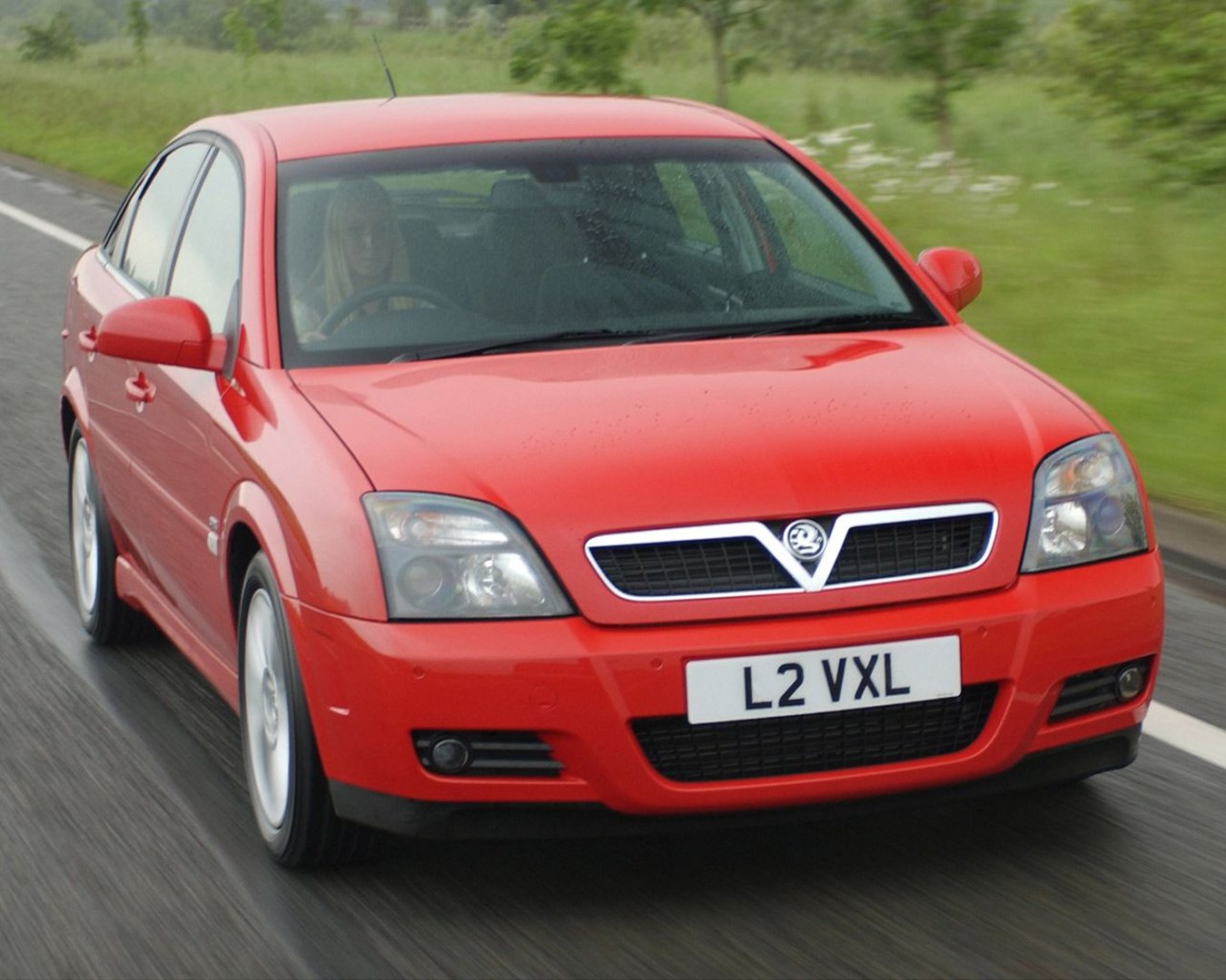 vauxhall_Vectra_3_generation__Sedan__3.jpg