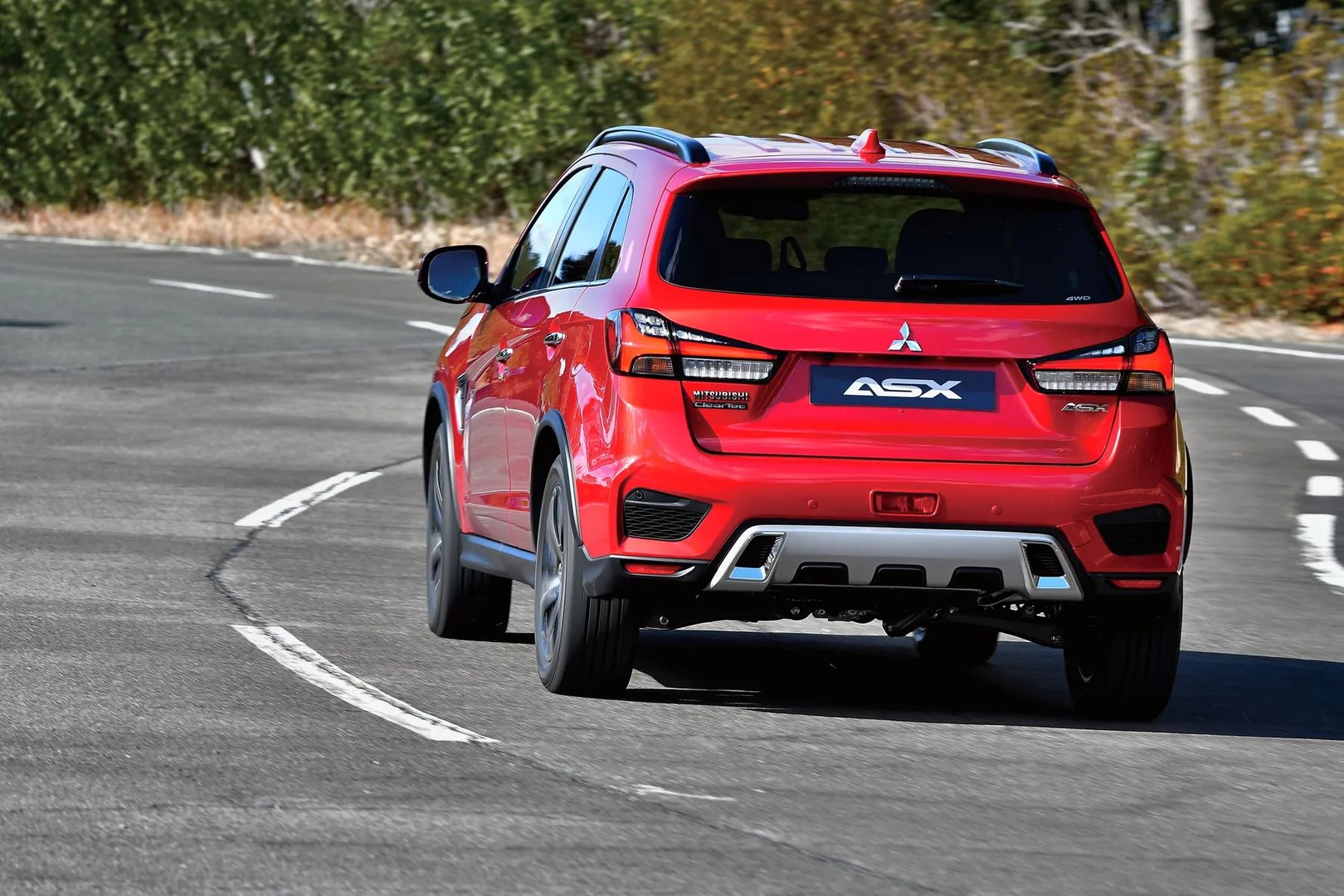 Mitsubishi_ASX_1_generation_restyling_3__SUV_5-doors__6.jpg