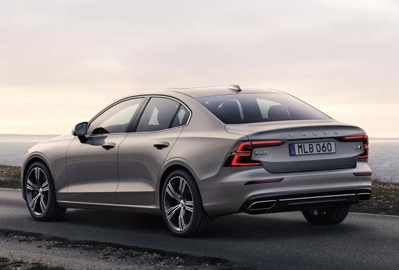 Volvo_S60_3_generation__Sedan__1.jpg