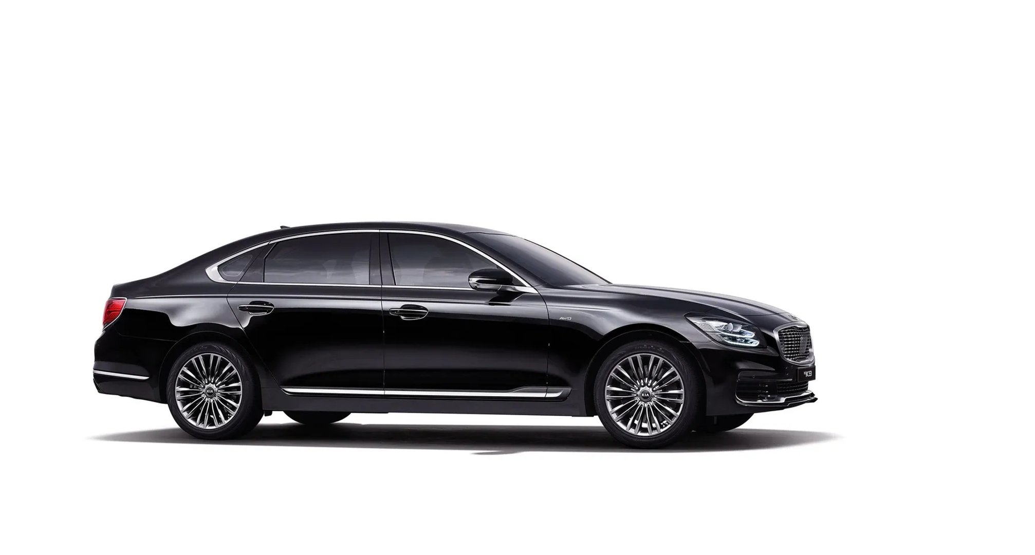 Kia_K9_2_generation__Sedan__2.jpg