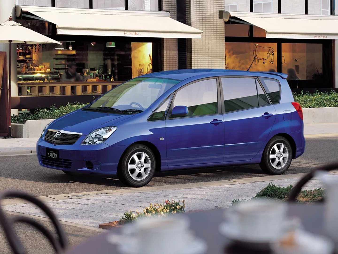 Toyota_Corolla_Spacio_2_generation__Compact_Van__3.jpg