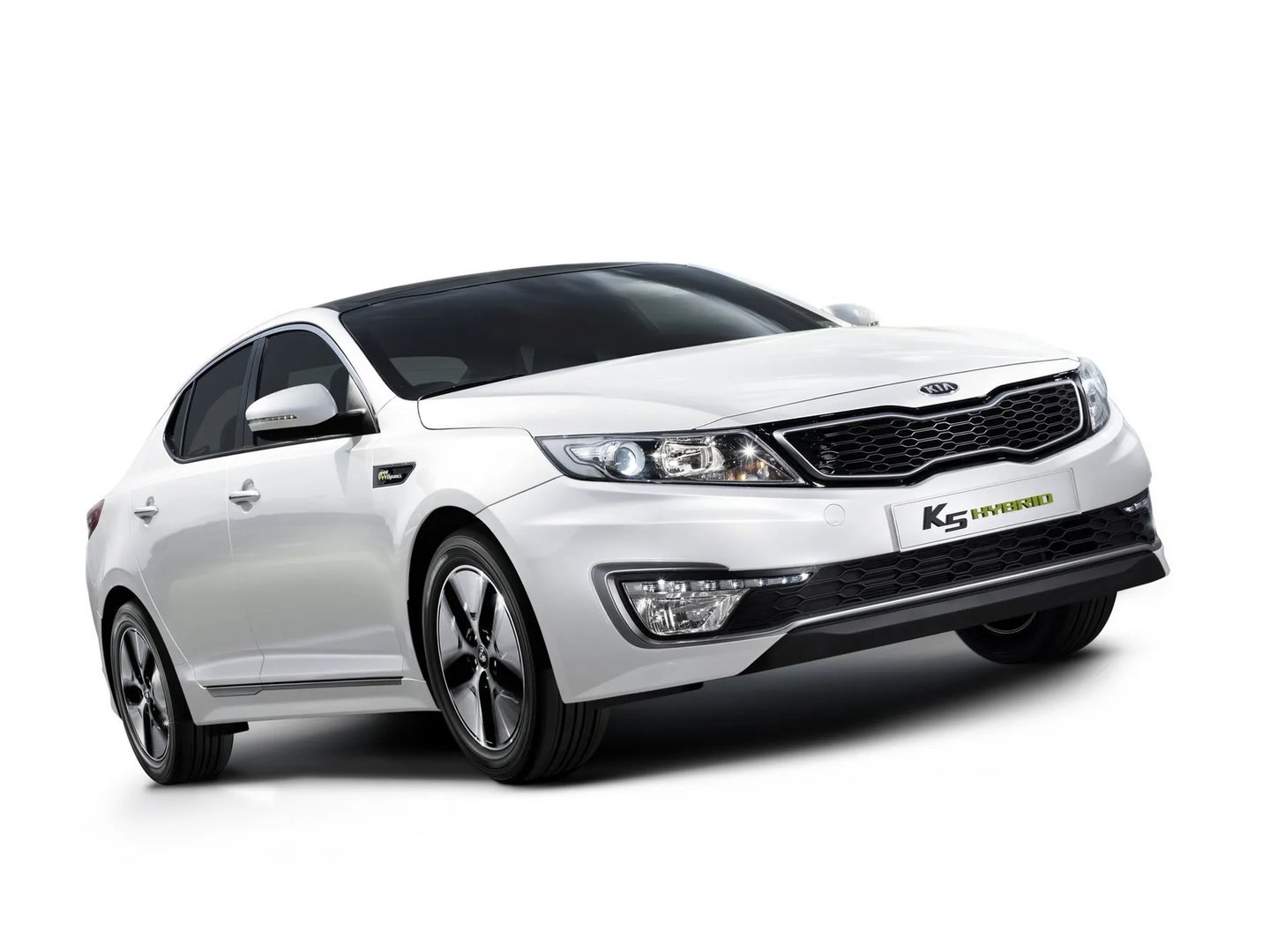 Kia_K5_1_generation__Sedan__2.jpg