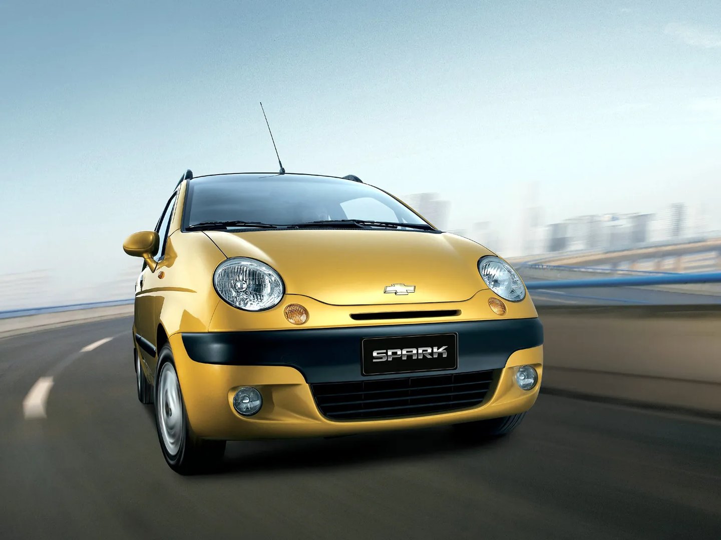 Chevrolet_Spark_1_generation__Mini_5-doors__7.jpg
