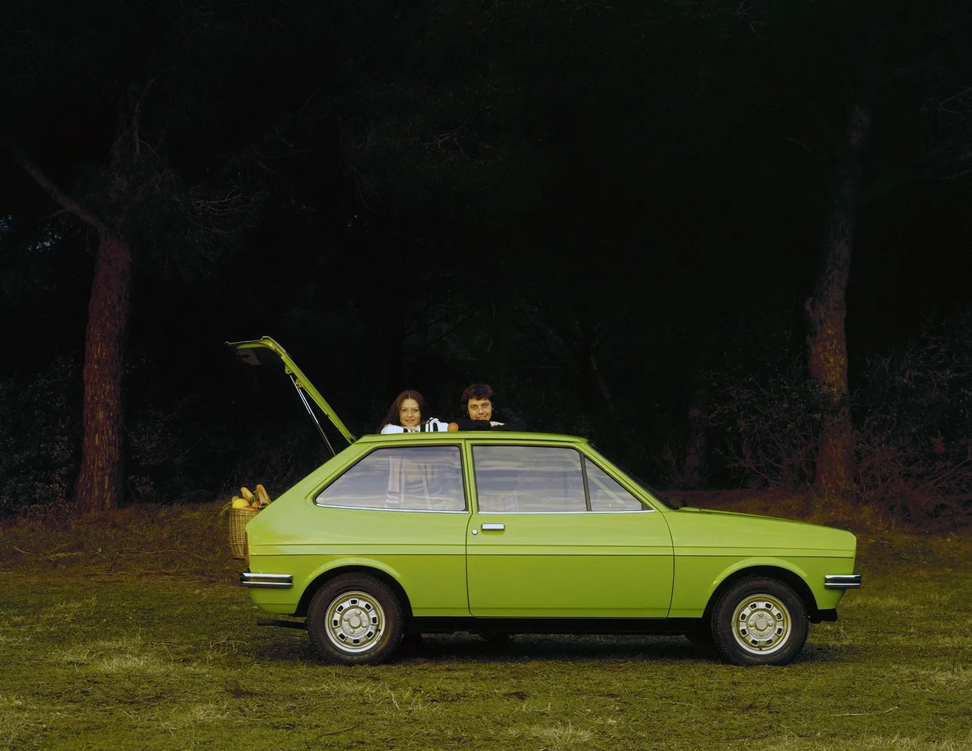 Ford_Fiesta_1_generation__Mini_3-doors__8.jpg
