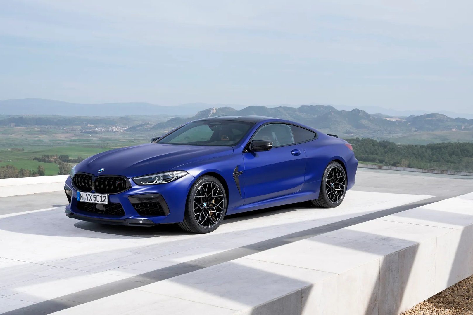 BMW_M8_1_generation__Coupe__7.jpg