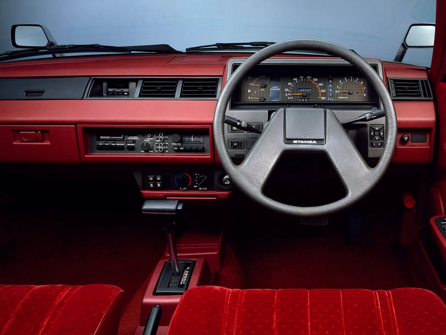 Nissan_Stanza_1_generation__Sedan__5.jpg