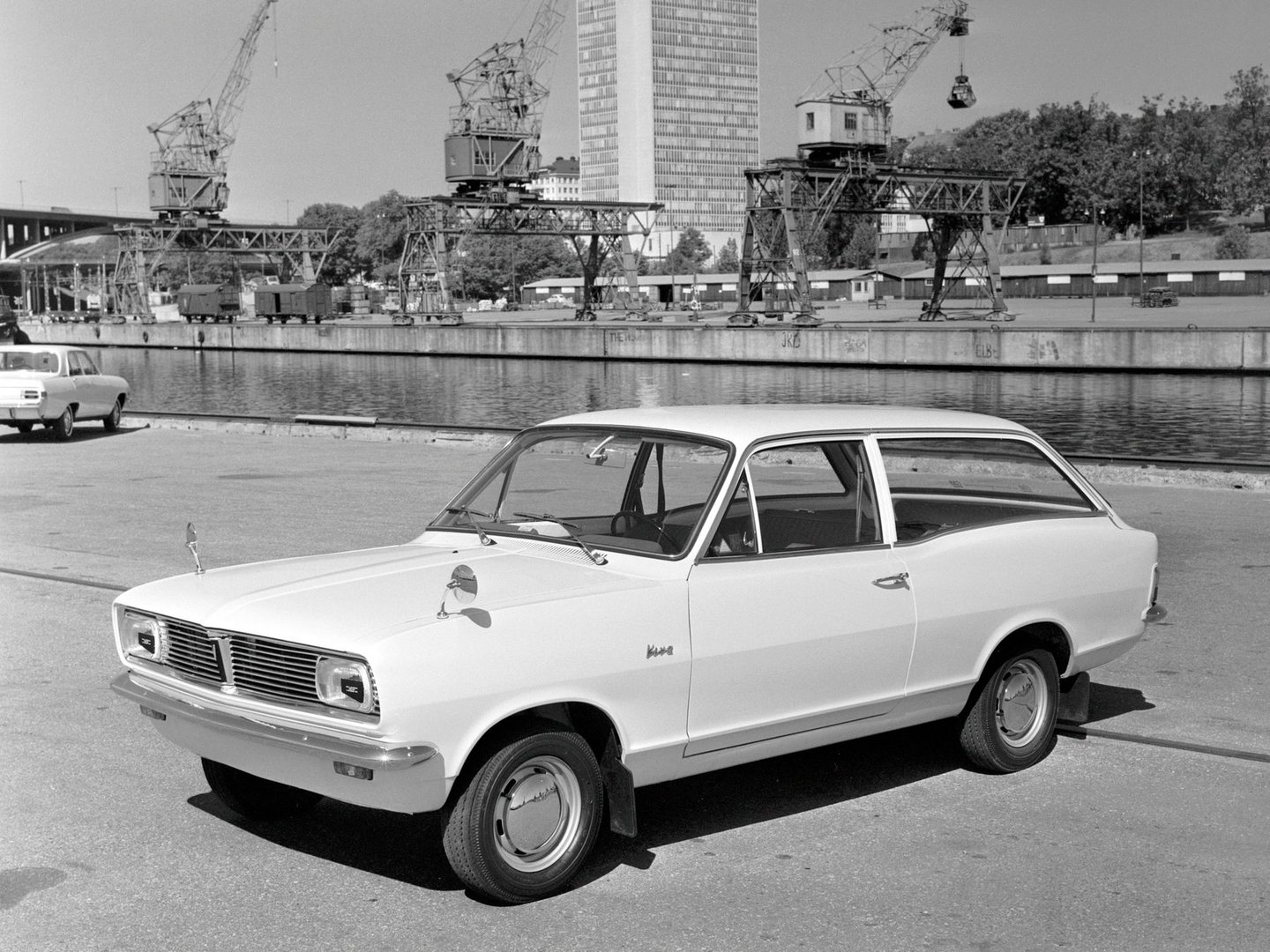 vauxhall_Viva_2_generation__Estate_3-door__1.jpg