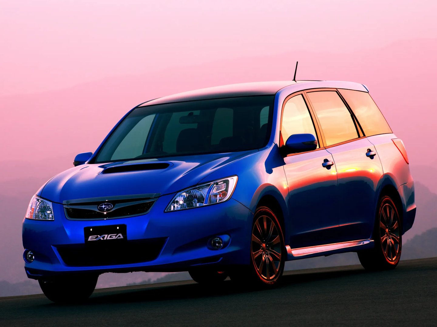 Subaru_Exiga_1_generation__Estate_5-door__8.jpg