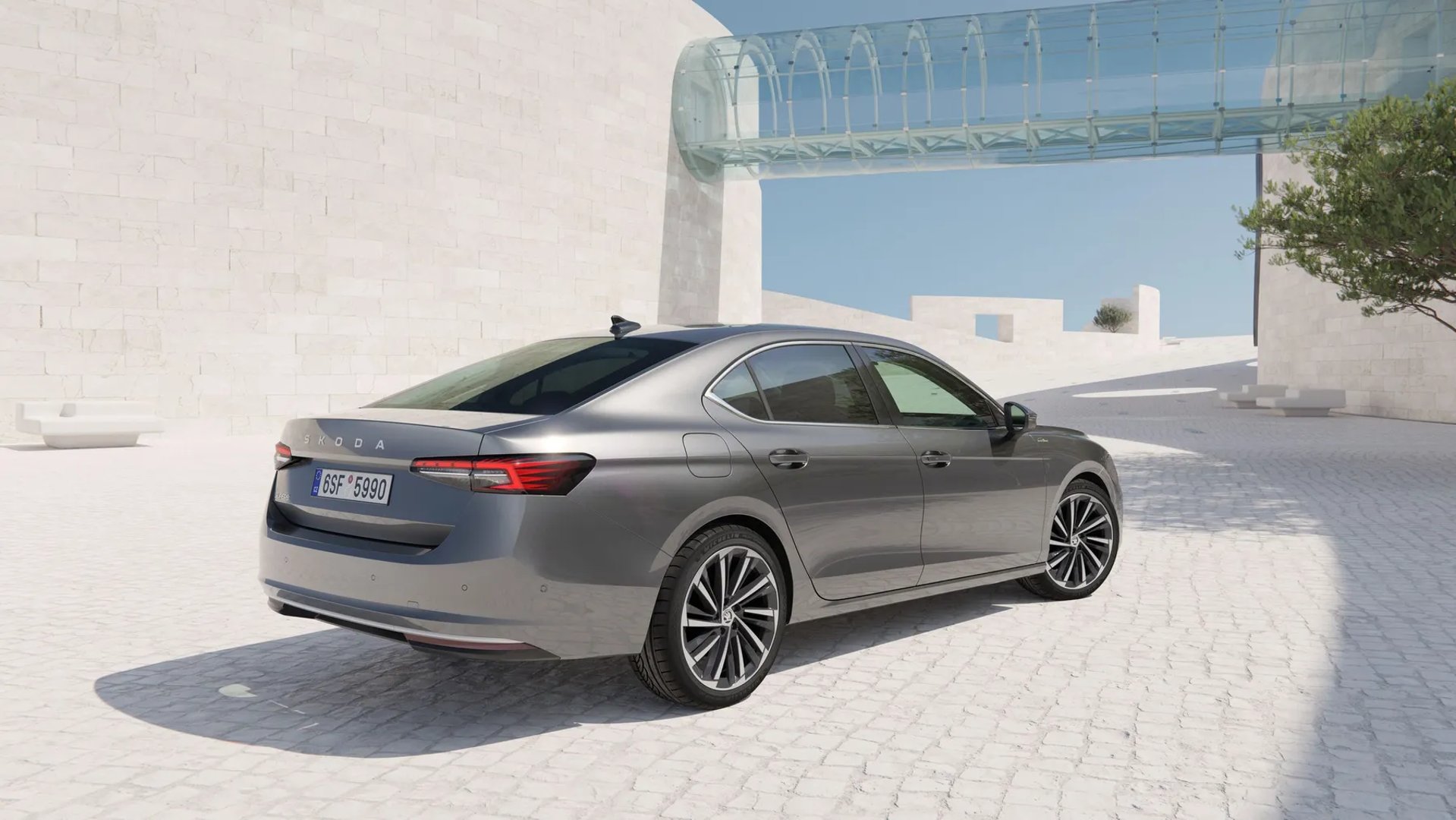 Skoda_Superb_4_generation__Liftback__12.jpg