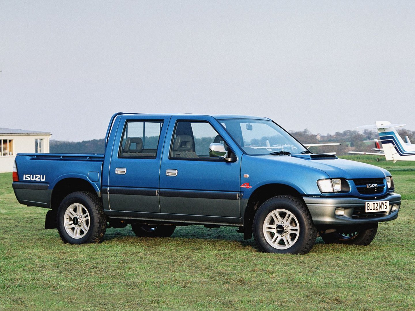 Isuzu TF (Pickup) 1 generation  Pickup double-cab 