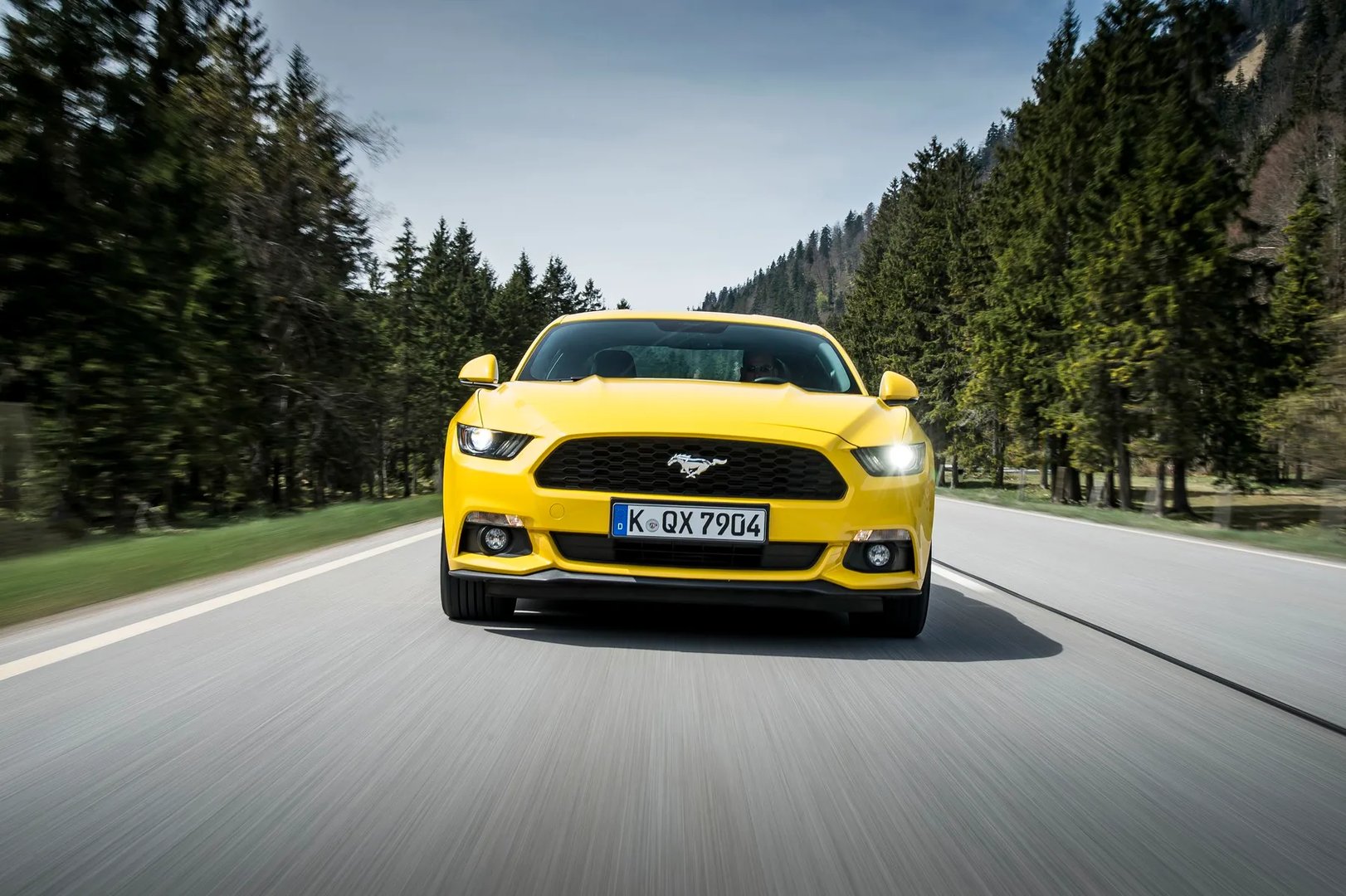 Ford_Mustang_6_generation__Coupe__9.jpg
