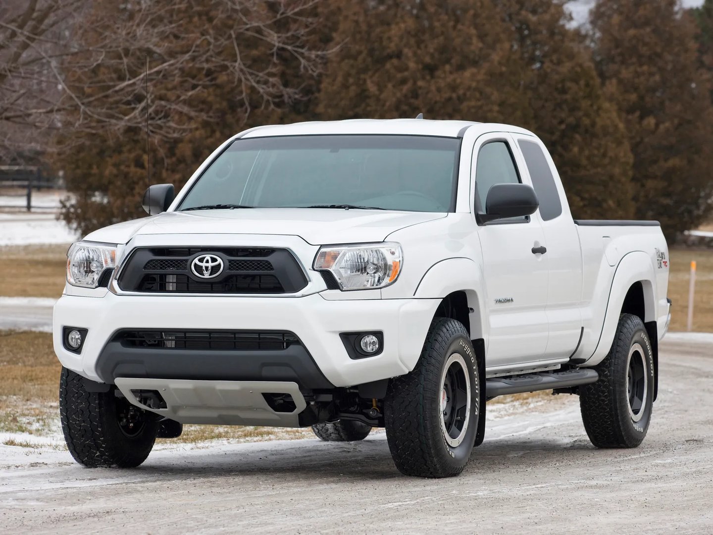 Toyota_Tacoma_2_generation_restyling__Pickup_1.5-cab__5.jpg
