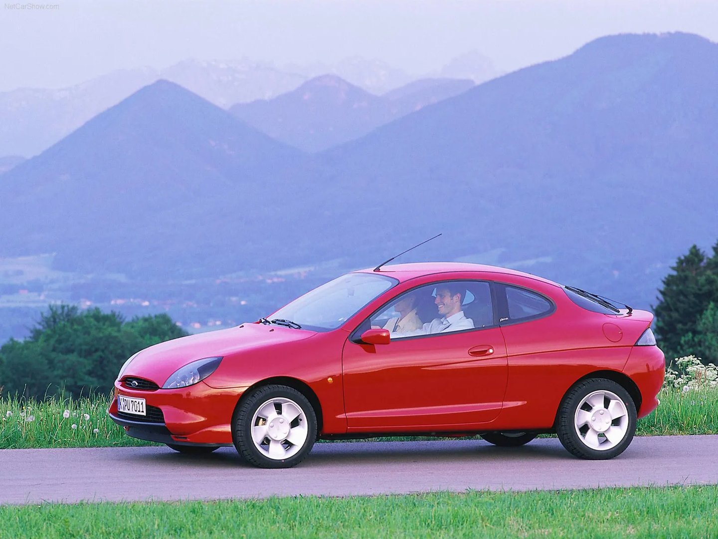 Ford_Puma_1_generation__Mini_3-doors__2.jpg