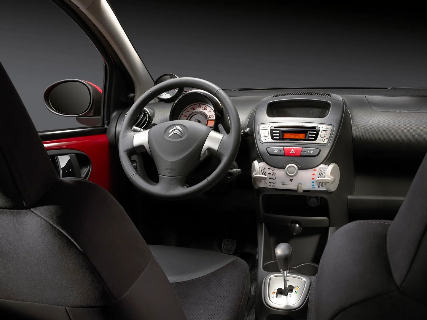 Citroen_C1_1_generation_restyling_2__Mini_3-doors__8.jpg